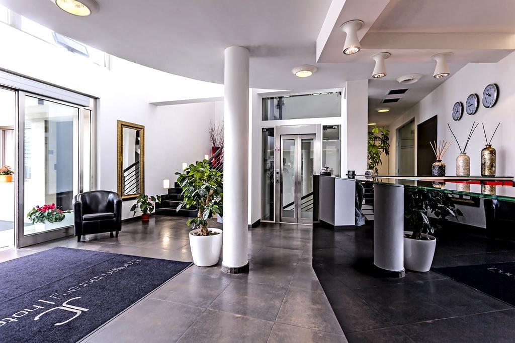 Jc Hotel Рим Экстерьер фото